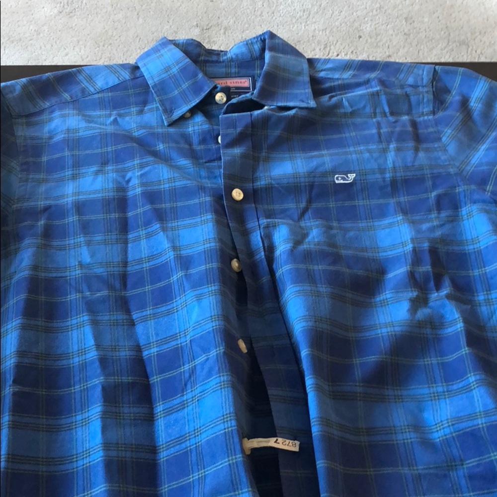 Vineyard Vines button down